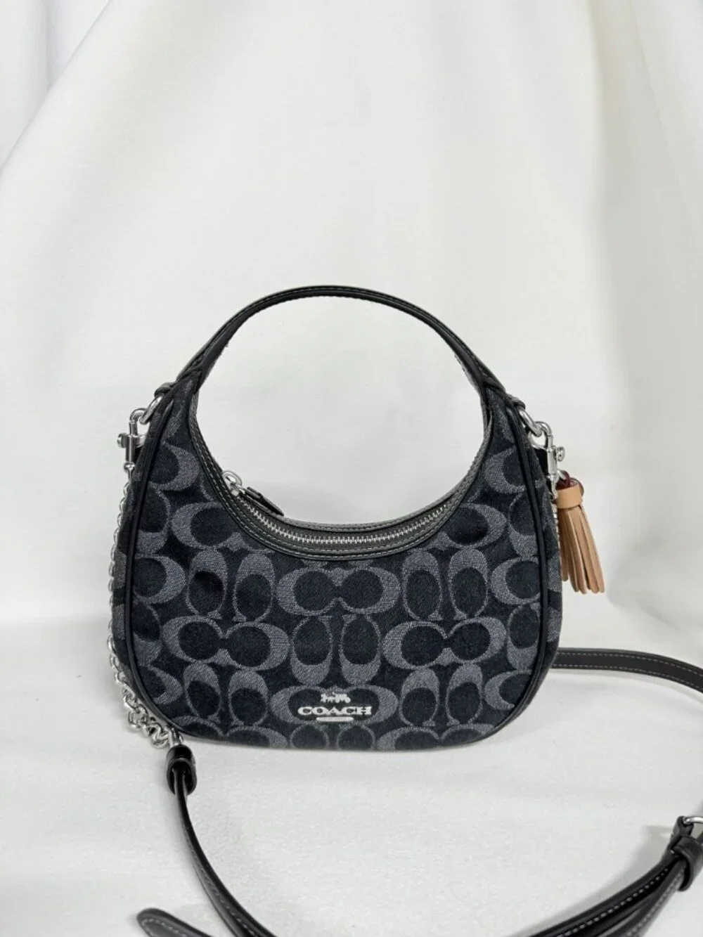coach Carmen Mini Crossbody Bag In Signature Denim ccz47